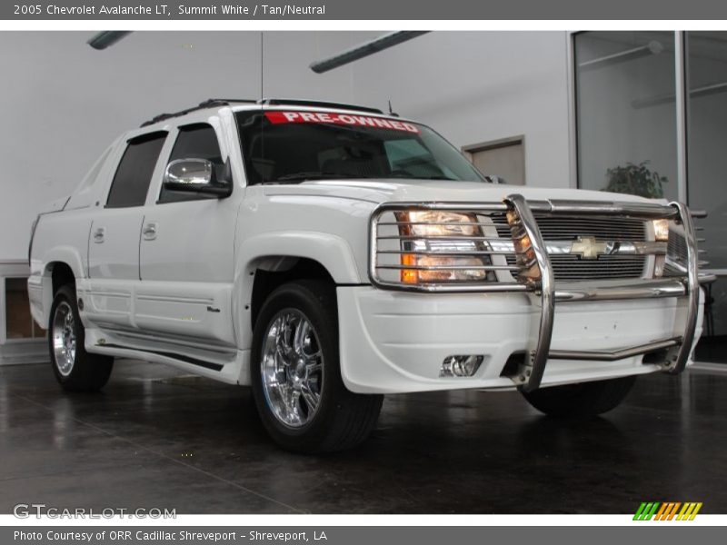 Summit White / Tan/Neutral 2005 Chevrolet Avalanche LT