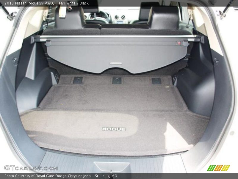 Pearl White / Black 2013 Nissan Rogue SV AWD