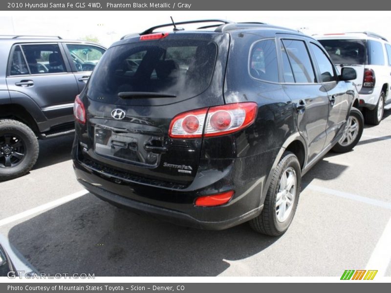 Phantom Black Metallic / Gray 2010 Hyundai Santa Fe GLS 4WD