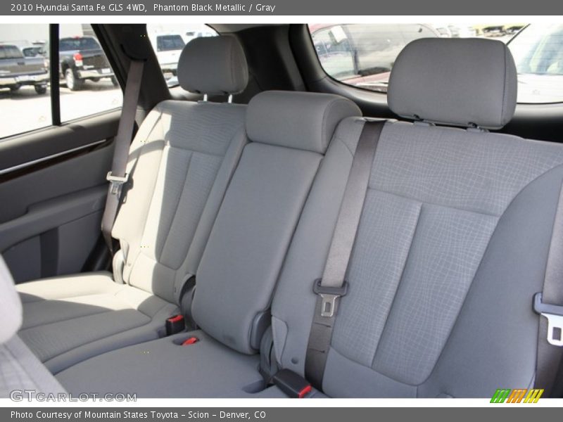 Phantom Black Metallic / Gray 2010 Hyundai Santa Fe GLS 4WD