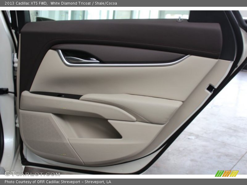 White Diamond Tricoat / Shale/Cocoa 2013 Cadillac XTS FWD