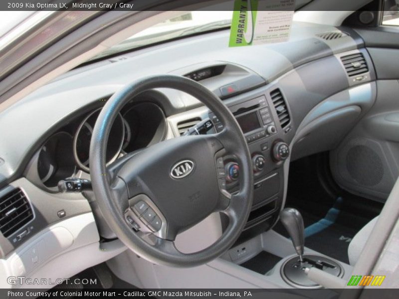 Dashboard of 2009 Optima LX