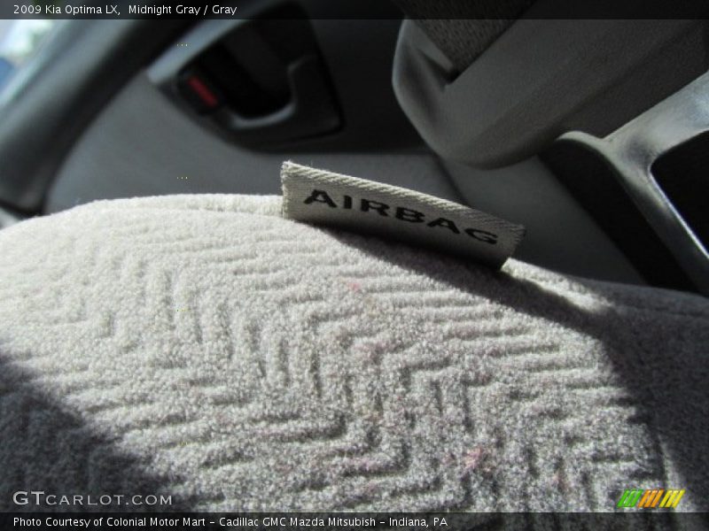 Midnight Gray / Gray 2009 Kia Optima LX