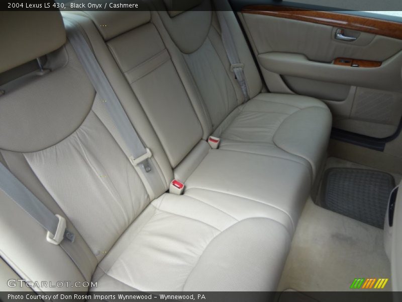 Black Onyx / Cashmere 2004 Lexus LS 430