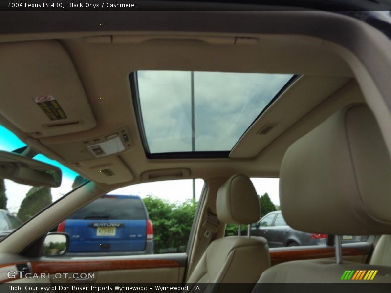 Black Onyx / Cashmere 2004 Lexus LS 430