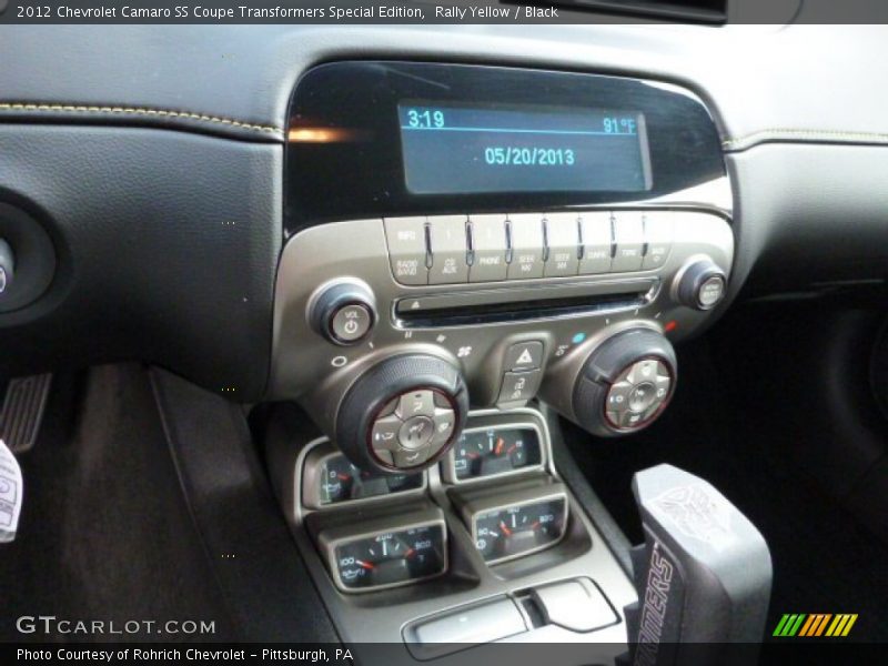 Controls of 2012 Camaro SS Coupe Transformers Special Edition