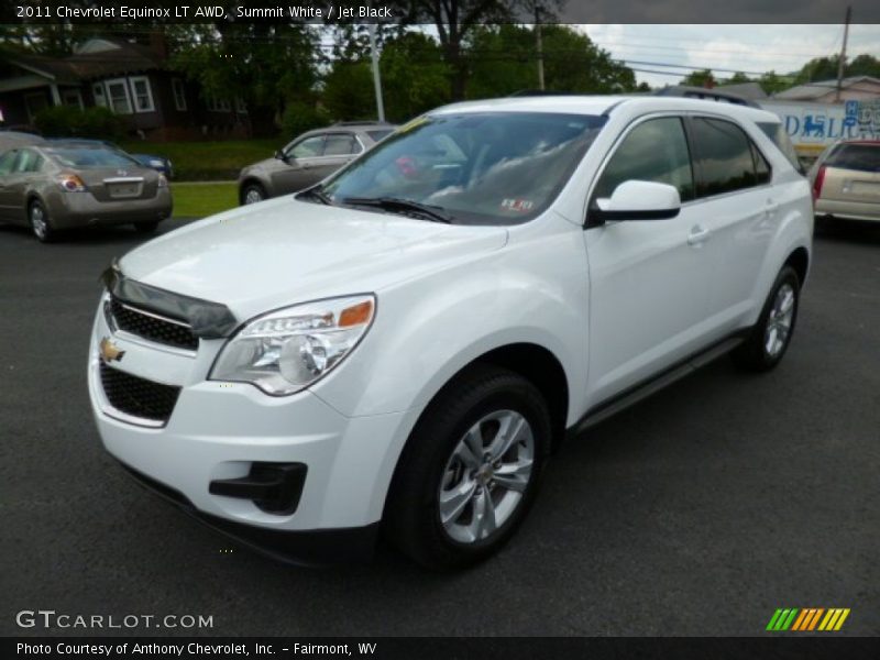 Front 3/4 View of 2011 Equinox LT AWD
