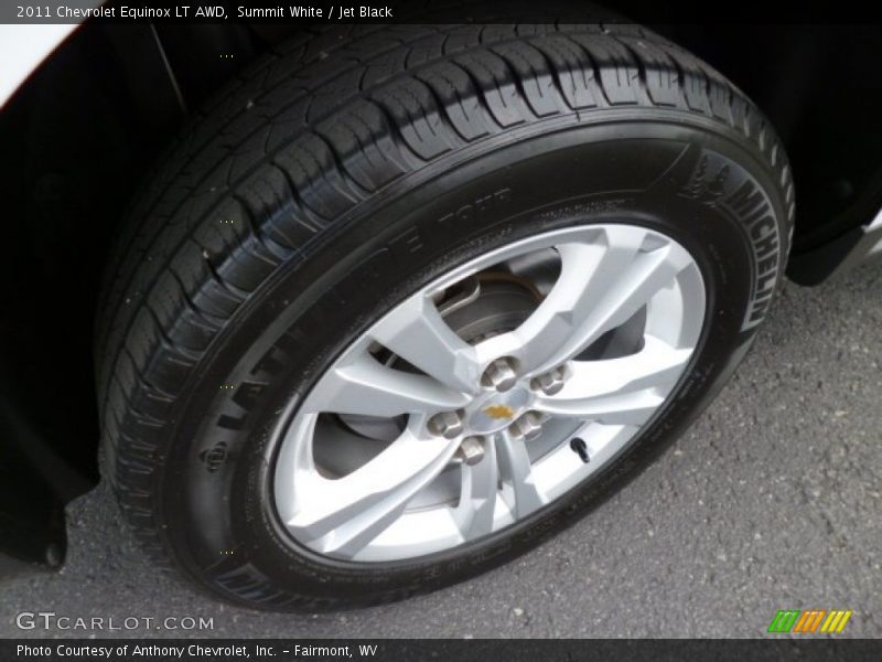 Summit White / Jet Black 2011 Chevrolet Equinox LT AWD