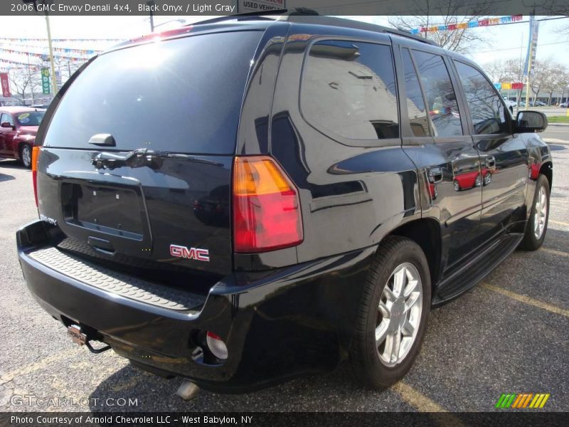 Black Onyx / Light Gray 2006 GMC Envoy Denali 4x4