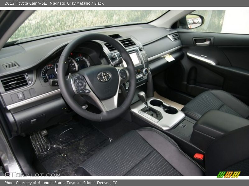 Magnetic Gray Metallic / Black 2013 Toyota Camry SE