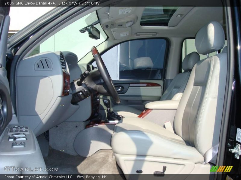 Black Onyx / Light Gray 2006 GMC Envoy Denali 4x4