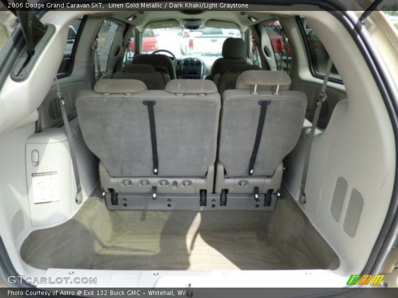 Linen Gold Metallic / Dark Khaki/Light Graystone 2006 Dodge Grand Caravan SXT