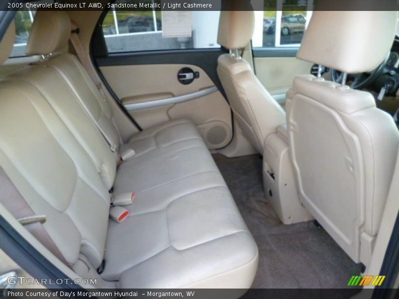 Sandstone Metallic / Light Cashmere 2005 Chevrolet Equinox LT AWD