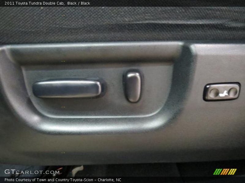 Black / Black 2011 Toyota Tundra Double Cab