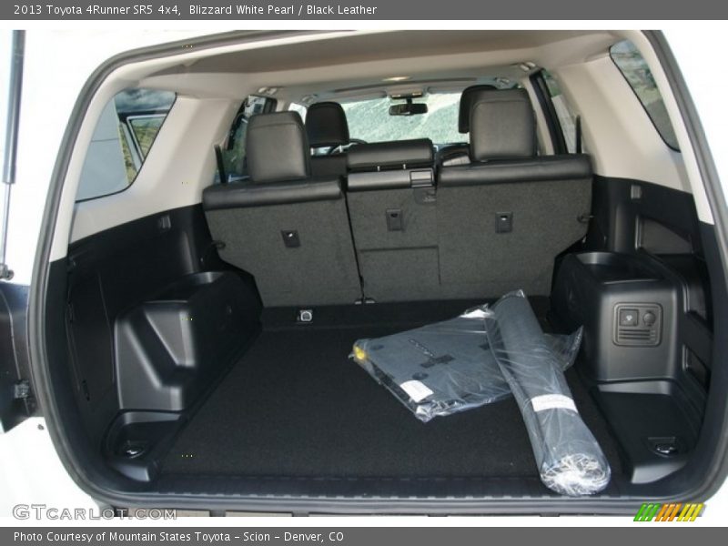 Blizzard White Pearl / Black Leather 2013 Toyota 4Runner SR5 4x4