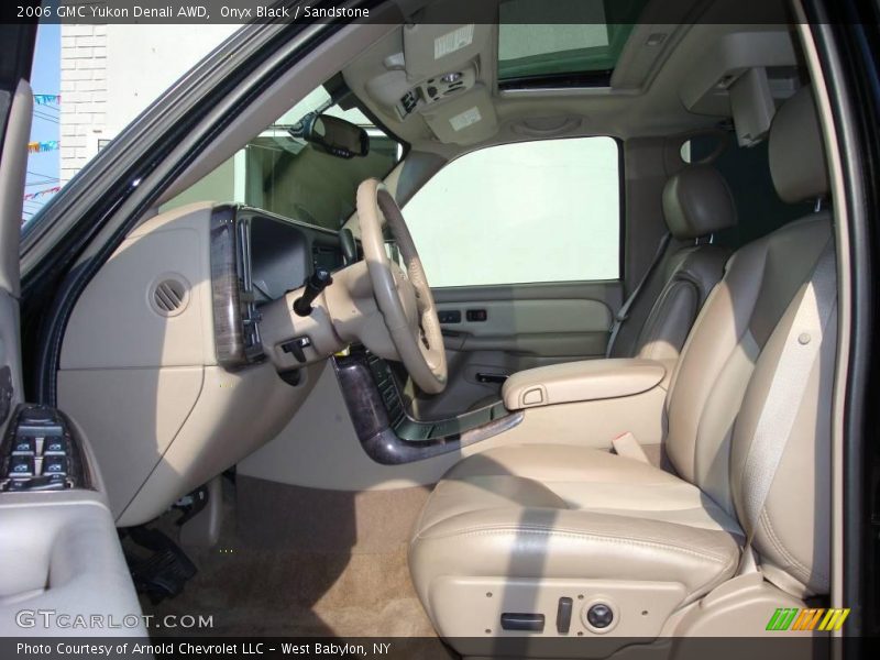 Onyx Black / Sandstone 2006 GMC Yukon Denali AWD