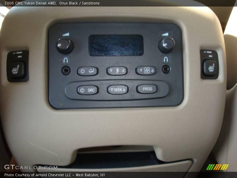 Onyx Black / Sandstone 2006 GMC Yukon Denali AWD