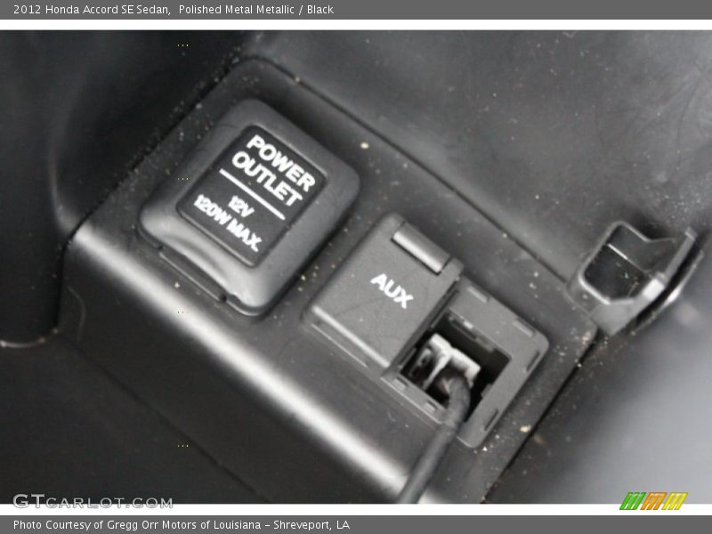 Polished Metal Metallic / Black 2012 Honda Accord SE Sedan