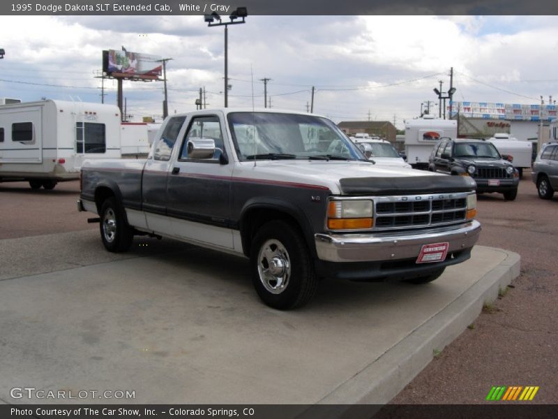 White / Gray 1995 Dodge Dakota SLT Extended Cab