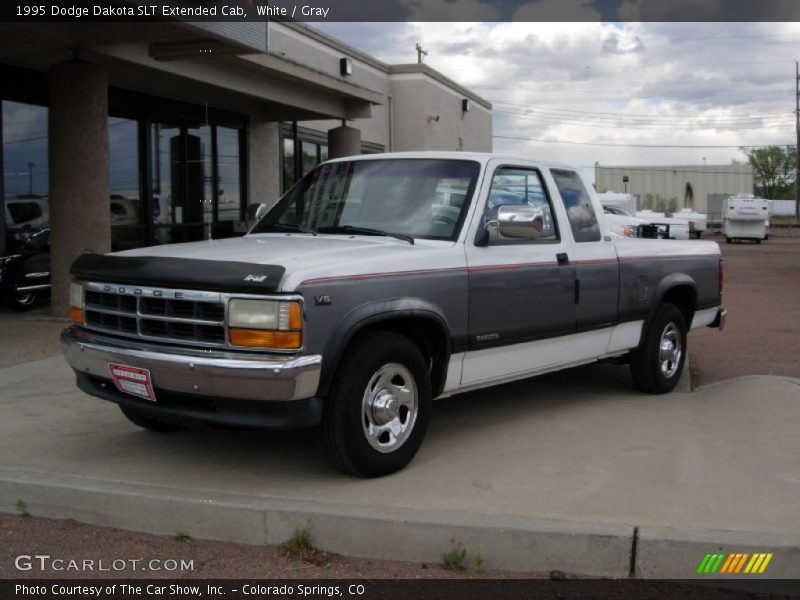 White / Gray 1995 Dodge Dakota SLT Extended Cab