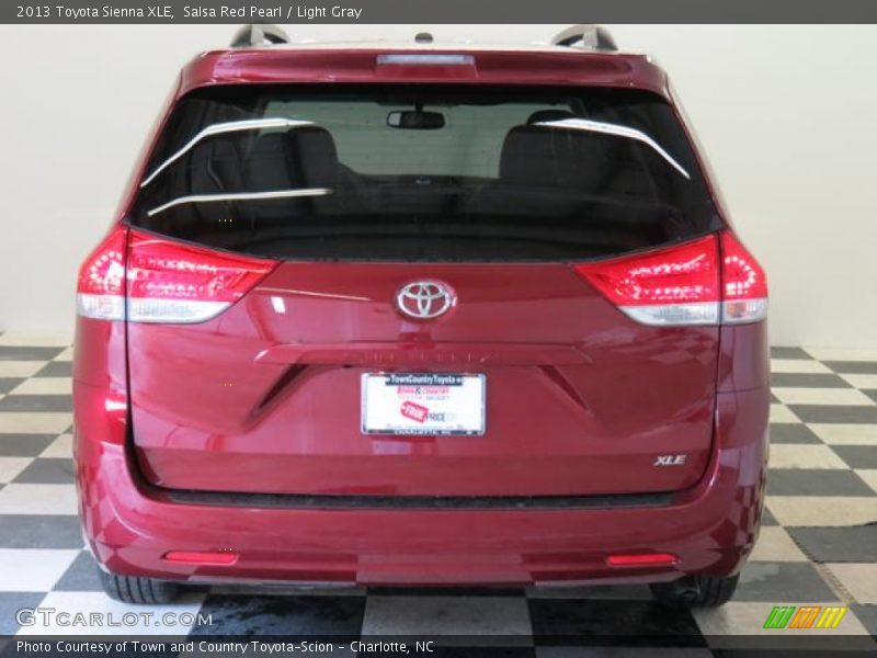 Salsa Red Pearl / Light Gray 2013 Toyota Sienna XLE