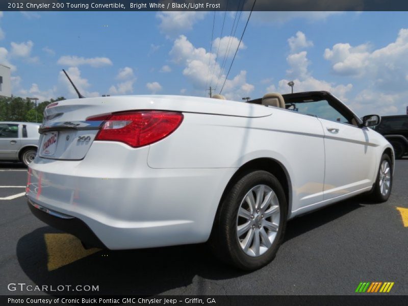 Bright White / Black/Light Frost 2012 Chrysler 200 Touring Convertible