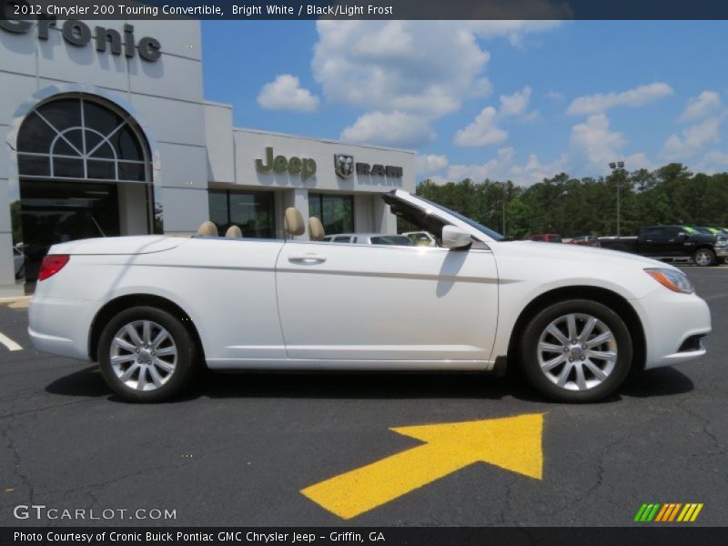 Bright White / Black/Light Frost 2012 Chrysler 200 Touring Convertible