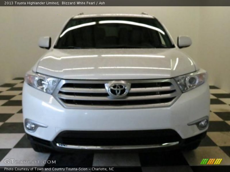 Blizzard White Pearl / Ash 2013 Toyota Highlander Limited
