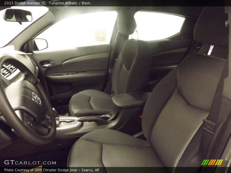 Tungsten Metallic / Black 2013 Dodge Avenger SE