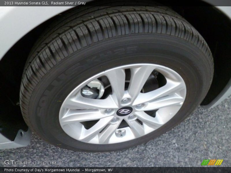 Radiant Silver / Gray 2013 Hyundai Sonata GLS