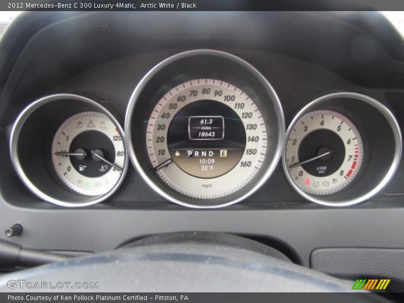 Arctic White / Black 2012 Mercedes-Benz C 300 Luxury 4Matic