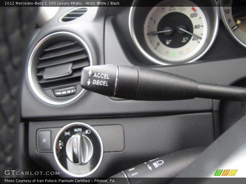 Arctic White / Black 2012 Mercedes-Benz C 300 Luxury 4Matic