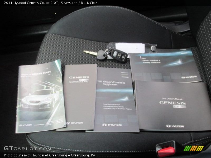 Silverstone / Black Cloth 2011 Hyundai Genesis Coupe 2.0T