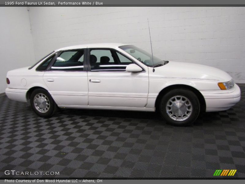  1995 Taurus LX Sedan Performance White