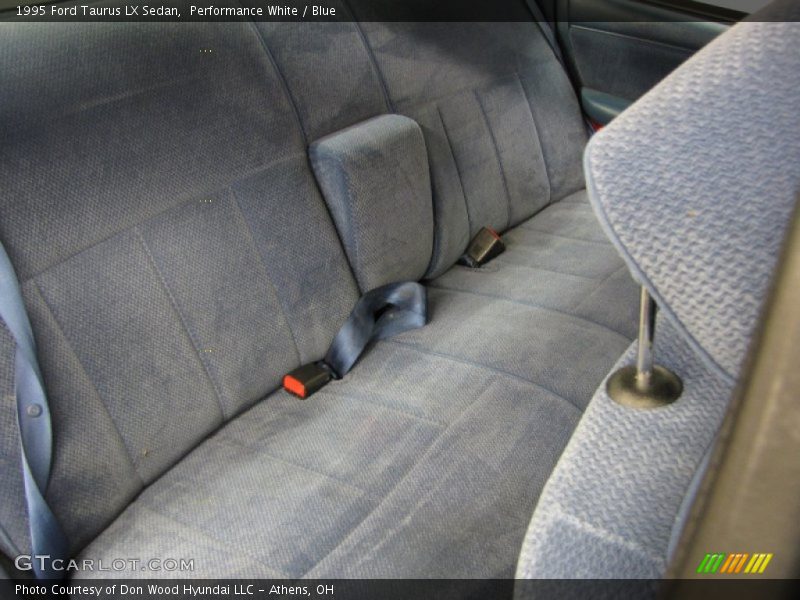Performance White / Blue 1995 Ford Taurus LX Sedan