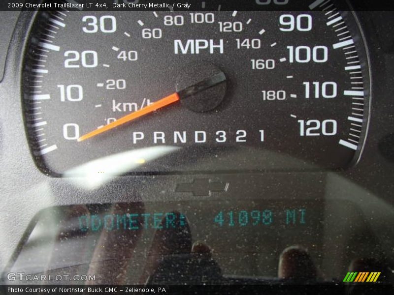 Dark Cherry Metallic / Gray 2009 Chevrolet TrailBlazer LT 4x4