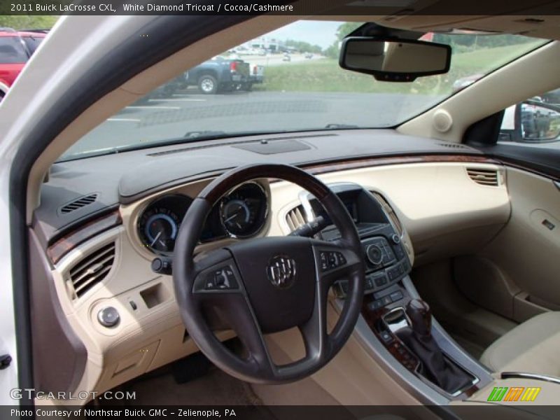 White Diamond Tricoat / Cocoa/Cashmere 2011 Buick LaCrosse CXL