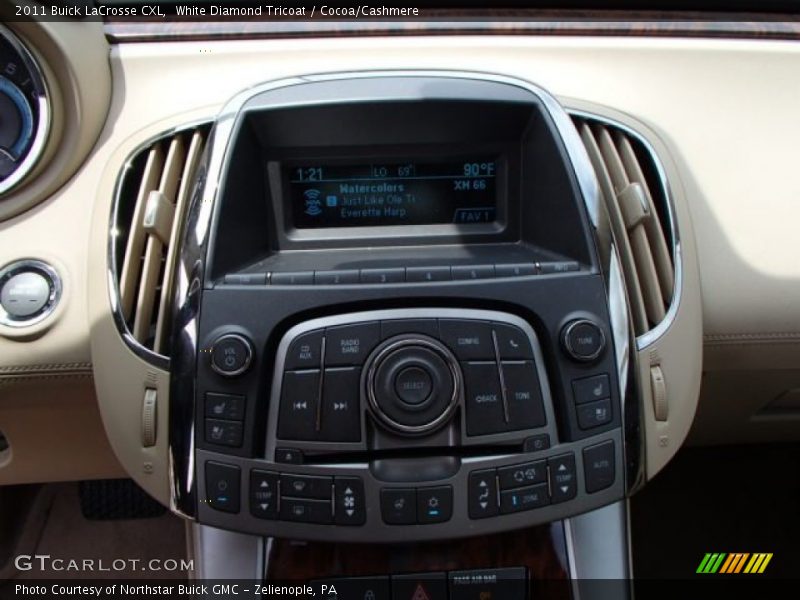 White Diamond Tricoat / Cocoa/Cashmere 2011 Buick LaCrosse CXL