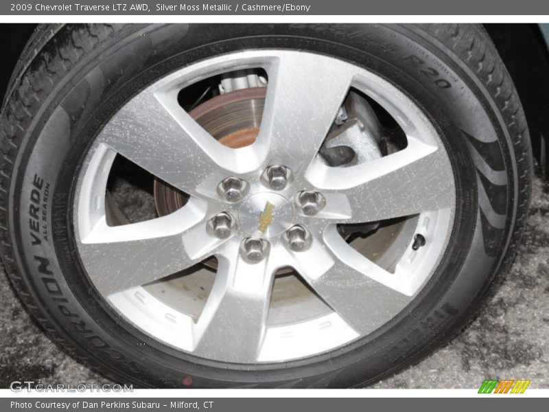 2009 Traverse LTZ AWD Wheel