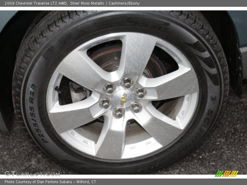  2009 Traverse LTZ AWD Wheel