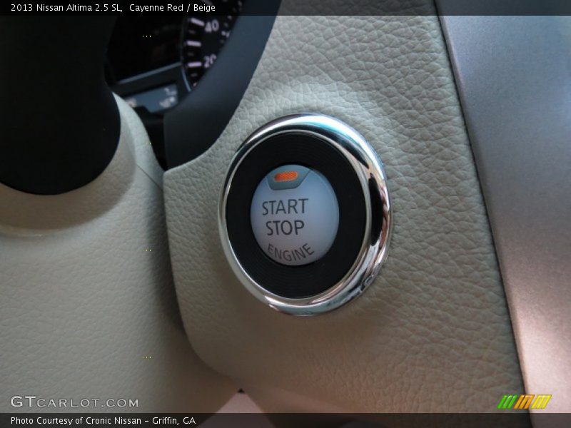 Cayenne Red / Beige 2013 Nissan Altima 2.5 SL