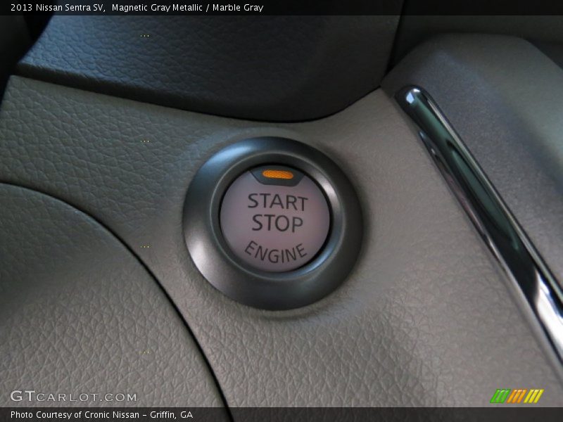 Magnetic Gray Metallic / Marble Gray 2013 Nissan Sentra SV