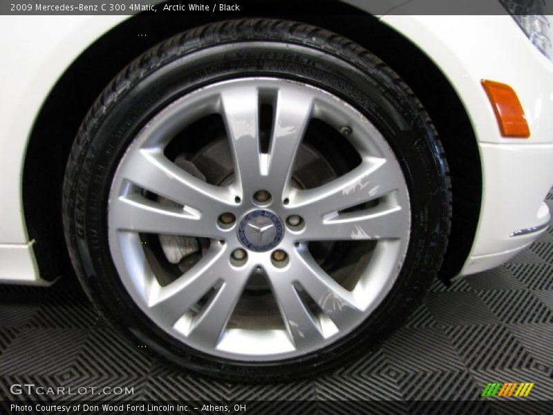 Arctic White / Black 2009 Mercedes-Benz C 300 4Matic