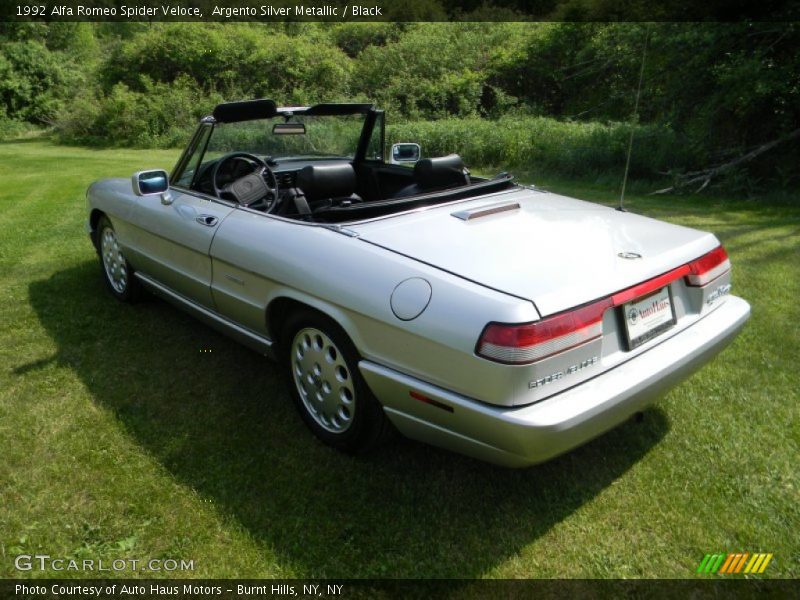 Argento Silver Metallic / Black 1992 Alfa Romeo Spider Veloce