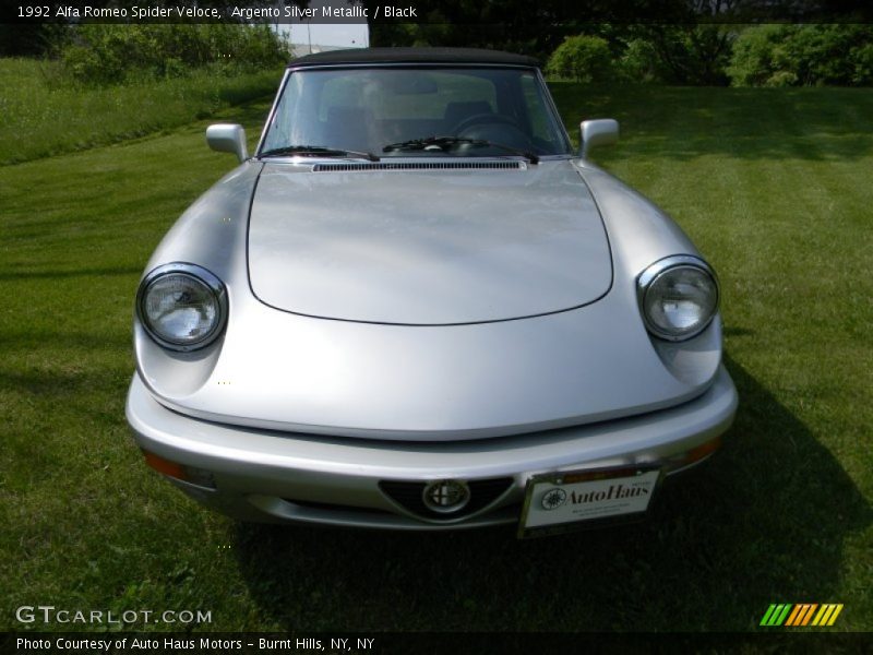 Argento Silver Metallic / Black 1992 Alfa Romeo Spider Veloce