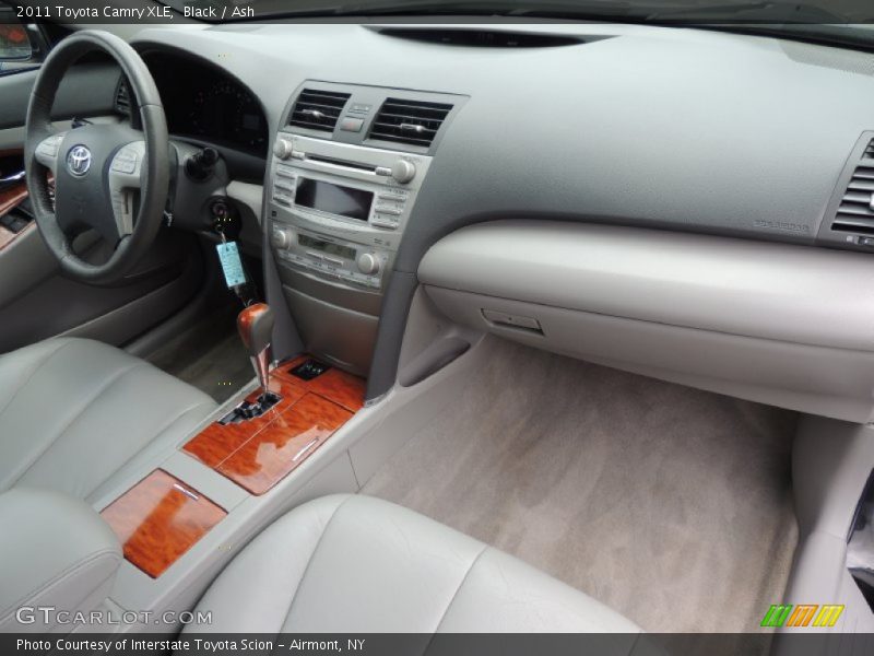 Black / Ash 2011 Toyota Camry XLE