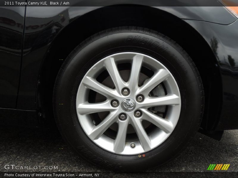 Black / Ash 2011 Toyota Camry XLE