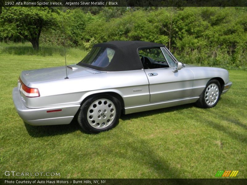 Argento Silver Metallic / Black 1992 Alfa Romeo Spider Veloce