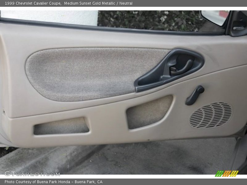 Medium Sunset Gold Metallic / Neutral 1999 Chevrolet Cavalier Coupe