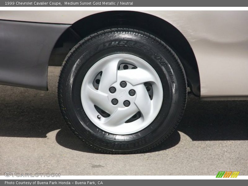 Medium Sunset Gold Metallic / Neutral 1999 Chevrolet Cavalier Coupe